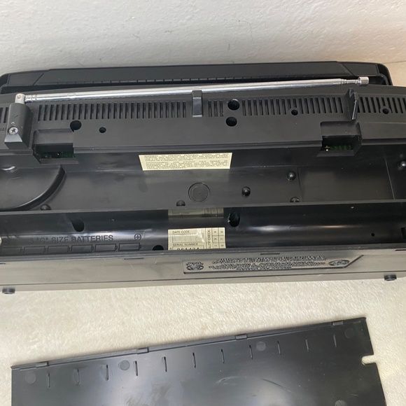 Vintage General Electric AM/FM Stereo/Cassette Recorder 3-5628A Tested Working - Picture 13 of 16